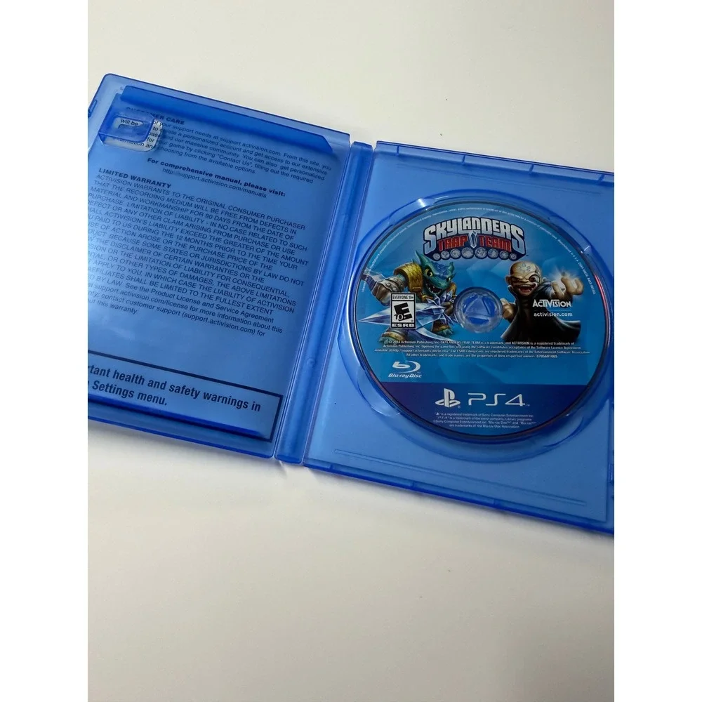 Skylanders Trap Team Sony PlayStation 4 PS4 Action Adventure Game Activision